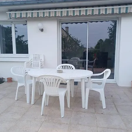 Holiday home Maison Chaleureuse, Pour Famille, Amis, Ouvriers... Chateau-Gontier