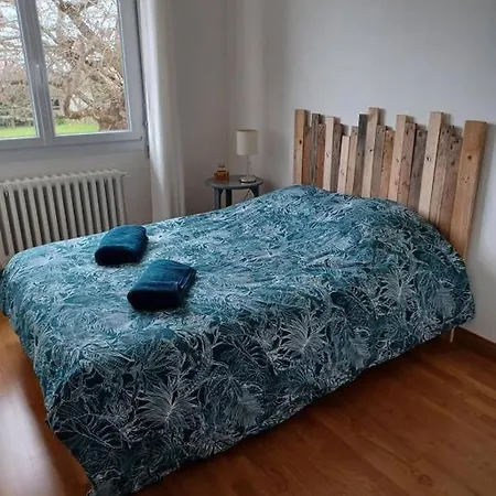 Holiday home Maison Chaleureuse, Pour Famille, Amis, Ouvriers... *