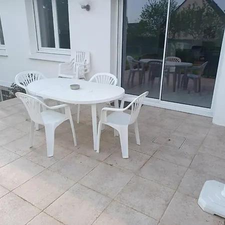Holiday home Maison Chaleureuse, Pour Famille, Amis, Ouvriers... Chateau-Gontier