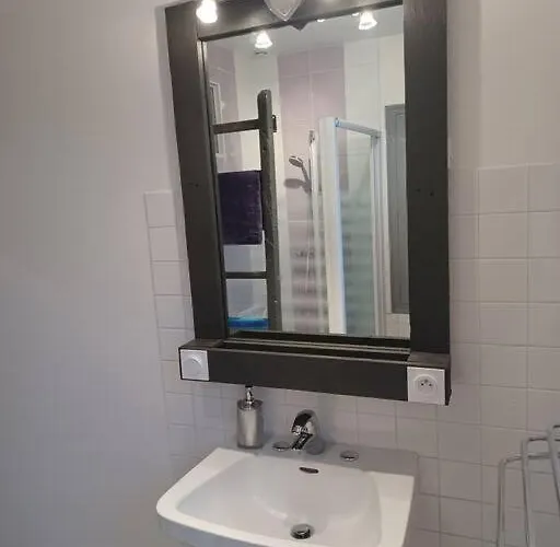 Maison Chaleureuse, Pour Famille, Amis, Ouvriers... *