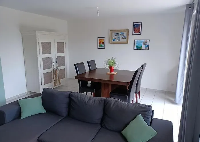 Maison Chaleureuse, Pour Famille, Amis, Ouvriers... Σπίτι διακοπών Château-Gontier