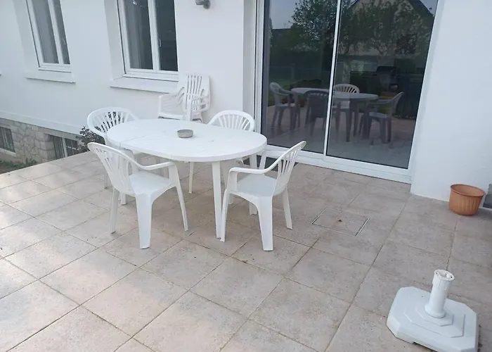 Σπίτι διακοπών Maison Chaleureuse, Pour Famille, Amis, Ouvriers... Château-Gontier